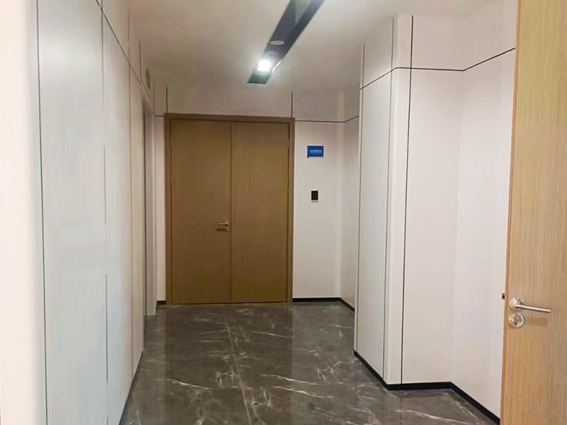 img4 in swiper of aboutus