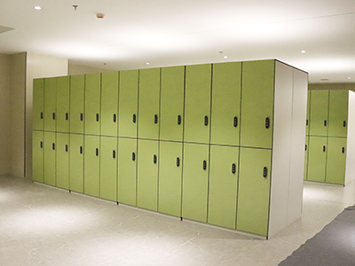 2023年遙觀全民健身場(chǎng)館12mm抗倍特更衣室儲(chǔ)物柜