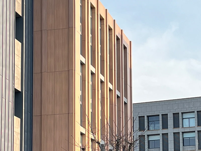 2341722843802358.jpg 無(wú)錫外國(guó)語(yǔ)-1.jpg